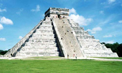 Pyramide des Kukulcan in Chichen Itza